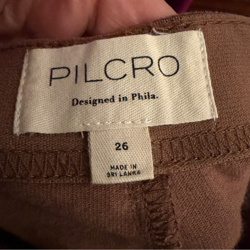 PILCRO Velvet Pull-On Mid-Rise Retro Flare Jeans size 26 in Brown - Picture 5 of 6